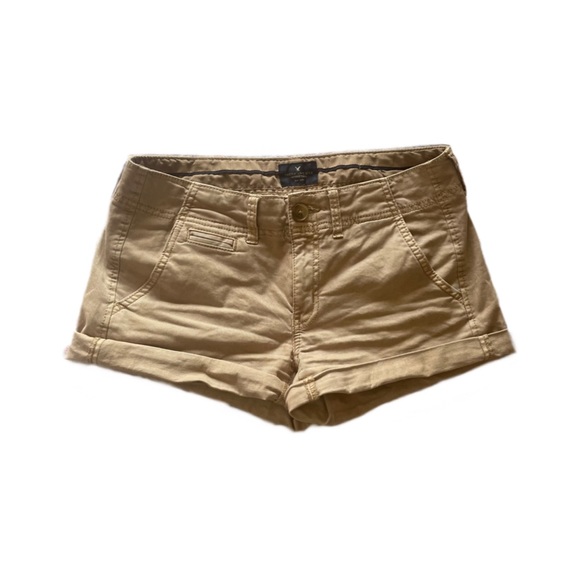 ❤️SOLD American eagle khaki shorts - Picture 1 of 3